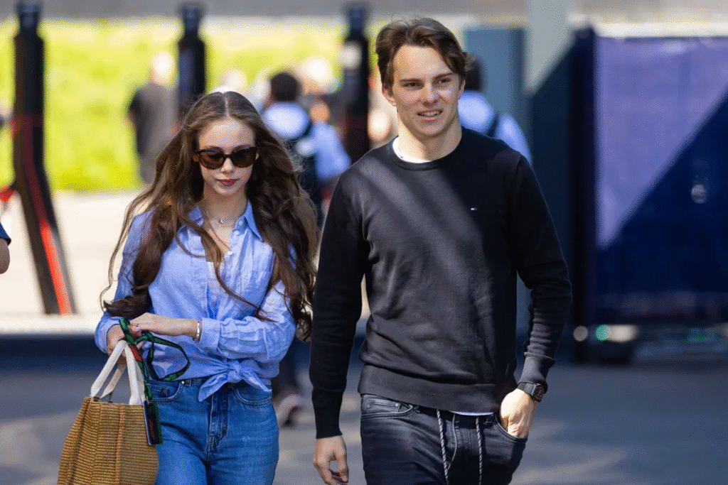 oscar piastri net worth